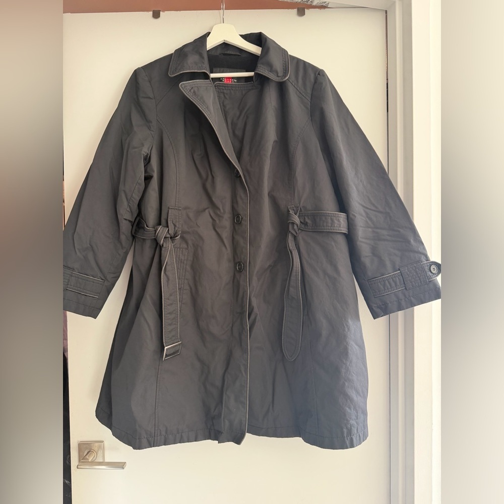 JC Penny Women's Black Trench Coat belt detail cotton blend size 2XL
